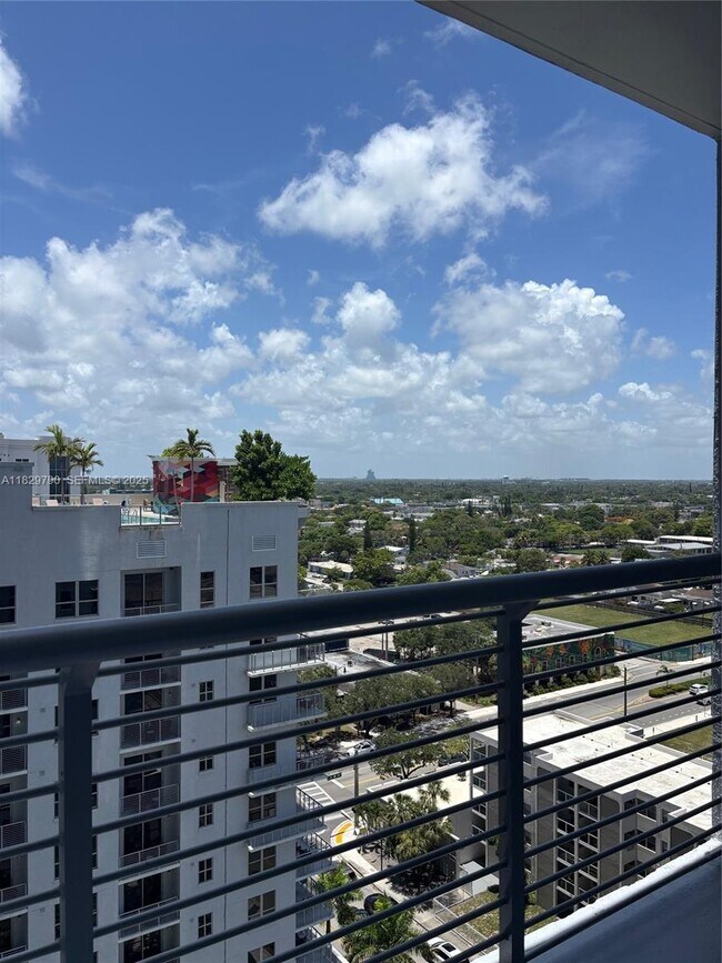 Building Photo - 1776 Polk St