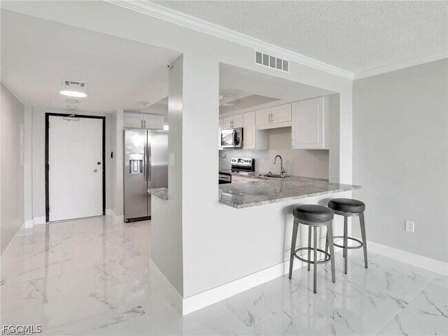 Building Photo - 4280 SE 20th Pl