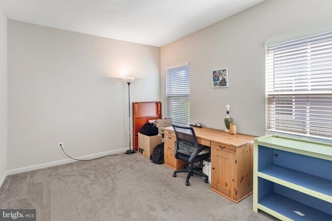 Building Photo - 11241 Wheeler Ridge Dr