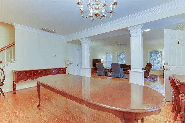 Building Photo - 4609 Town Creek Dr