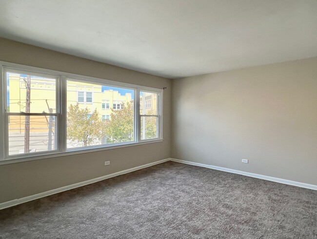 Building Photo - 7544 Brown Ave