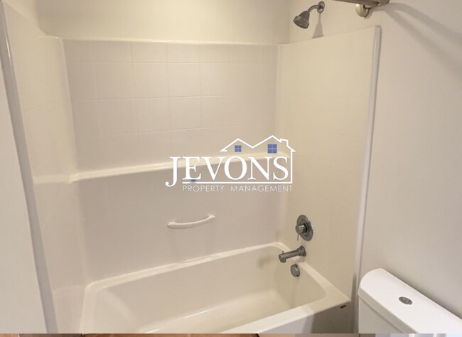 Building Photo - Coming soon - 3 Bedroom, 2.5 Bathroom 3-Story Townhouse Across From Adams Elementary School