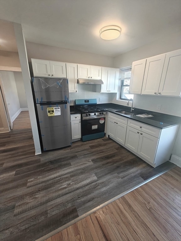 Building Photo - 8 Langmaid Ave