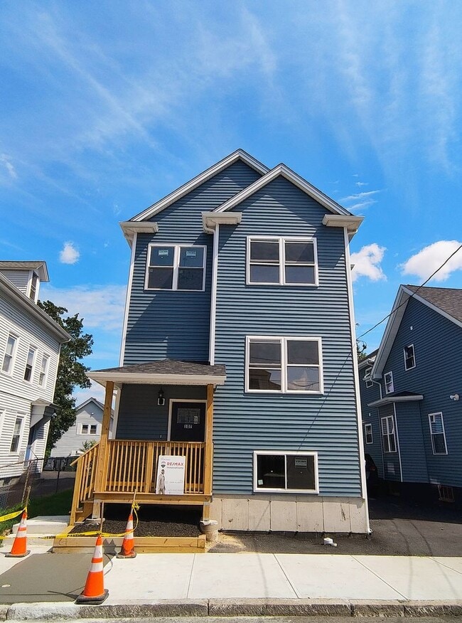 Building Photo - ****Providence/Northside – Brand-New Const...