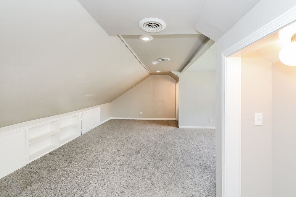 Building Photo - 4000 Kingsland Cove