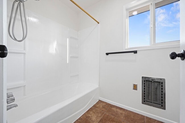 Building Photo - 13205 Casimir Ave
