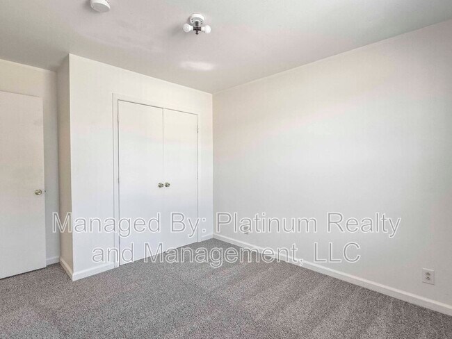 Building Photo - 1603 Minglewood Dr