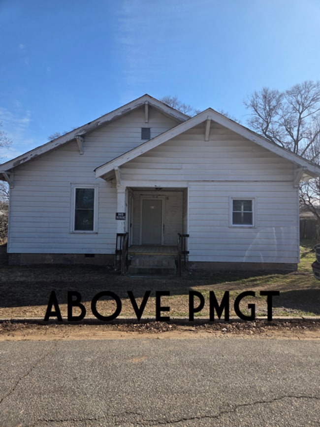 Building Photo - 1 bedroom apartments