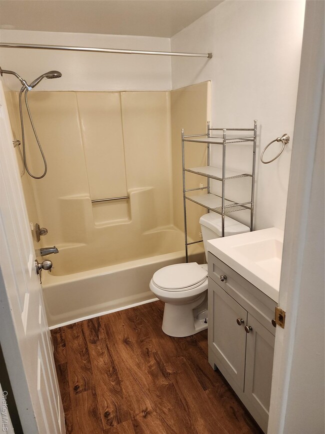 Building Photo - 3 Harbor Hill Ct