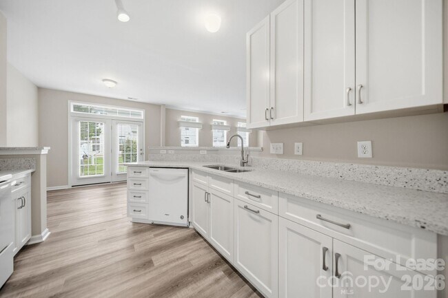 Building Photo - 514 Turning Leaf Way