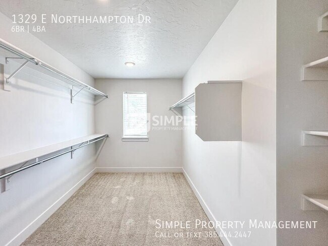 Building Photo - 1329 Northhampton Dr