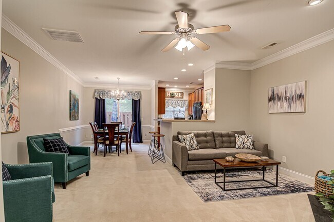 Building Photo - Fully Furnished 3BR/2.5BA Townhome – Private Community – Available 12/5