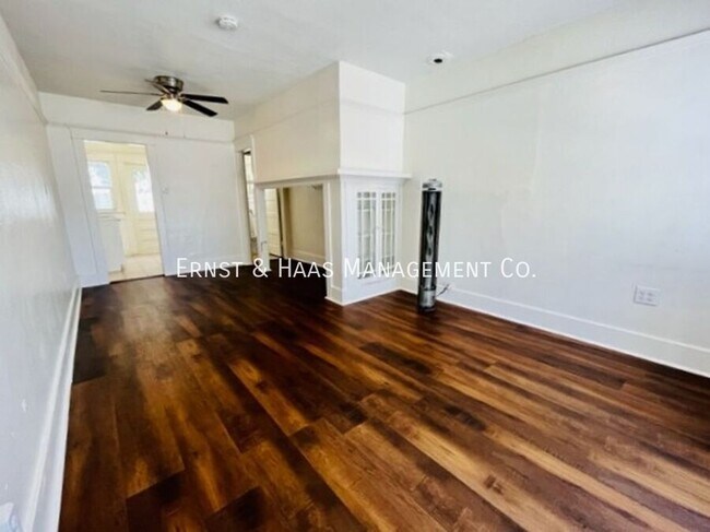 Primary Photo - 826 Magnolia Ave