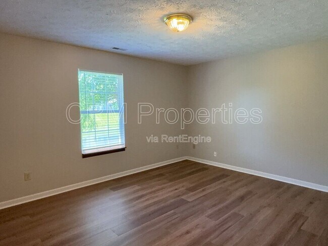 Building Photo - 5386 Rippling Brook Way