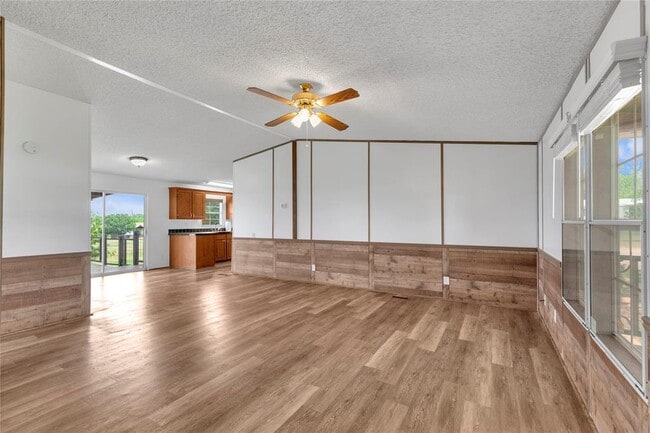 Building Photo - 7012 Bronco Ct