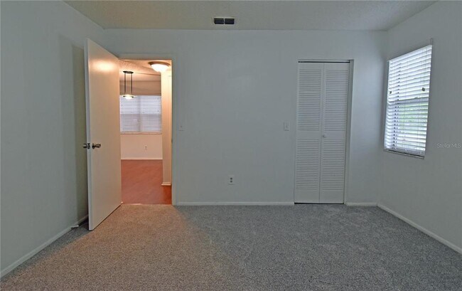 Building Photo - 4207 Winding Moss Trail