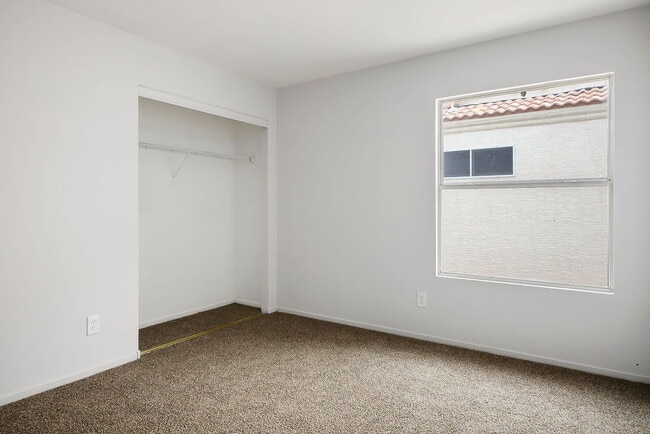 Building Photo - "Charming 3-Bedroom Oasis on Akamine Ave – Spacious 1702 Sq. Ft. with 2 Full Baths!"