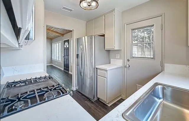 Building Photo - 12472 Ironbark Dr