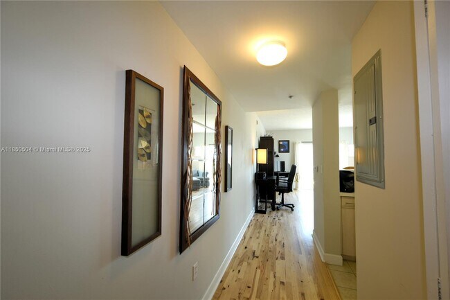 Building Photo - 50 Menores Ave