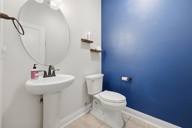 Building Photo - 265 Heather Brook Cir