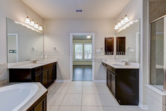 Building Photo - 2603 Deerwood Heights Ln