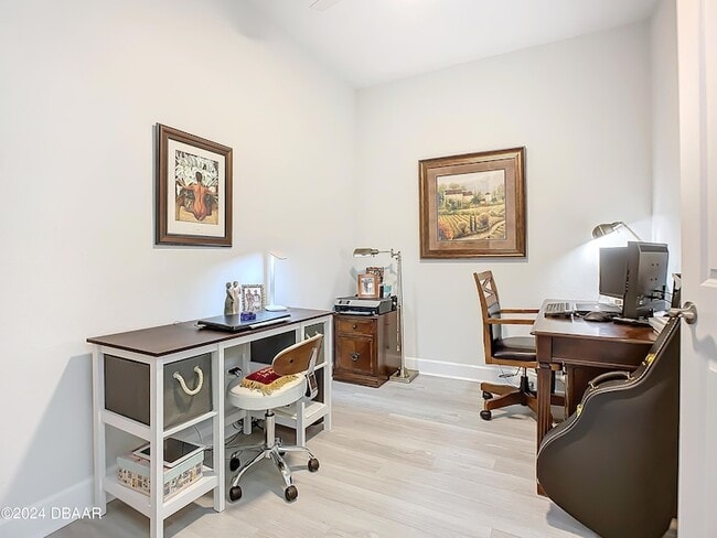 Building Photo - 538 High Tide Ln