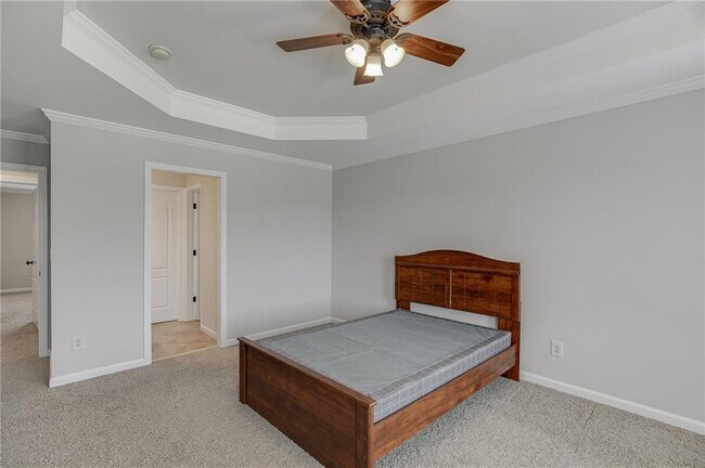 Building Photo - 4612 Grandview Pkwy