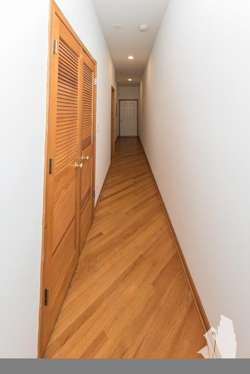 Building Photo - 3 bedroom in Chicago IL 60614