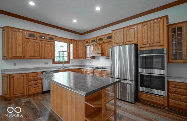 Building Photo - 461 S Co Rd 725 W