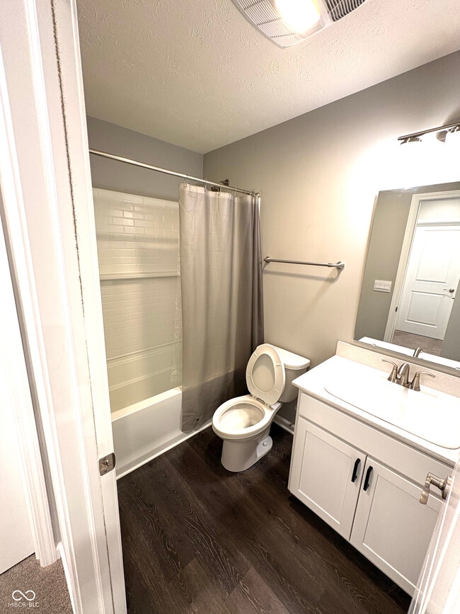 Building Photo - 6388 Yuma Ct