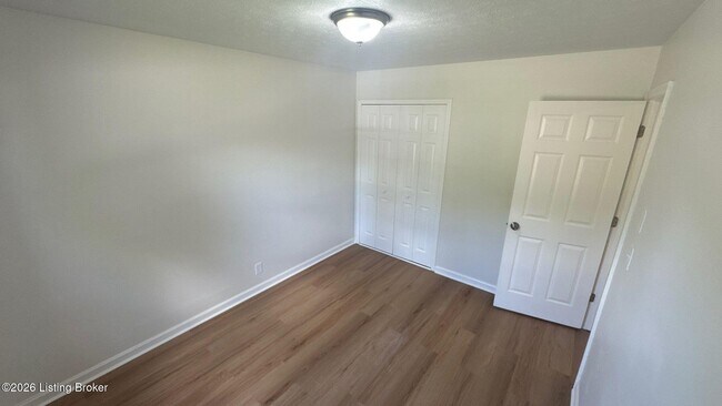 Building Photo - 5321 Juanita Ln