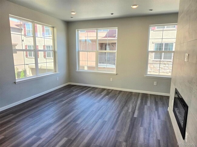 Building Photo - 2220 Santini Trl