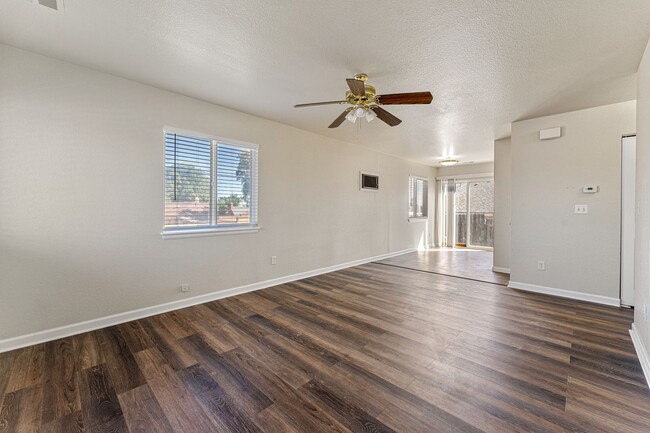 Building Photo - Charming Home in Sunnyside, DENVER