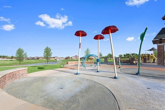 Building Photo - 20811 Sheffield Pk Dr