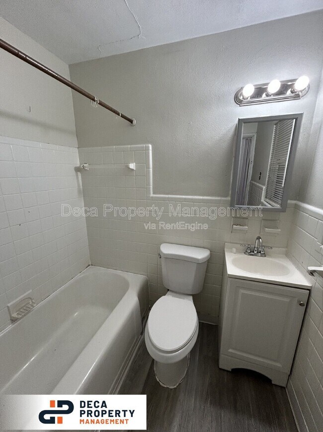 Building Photo - 4917 Potomac St