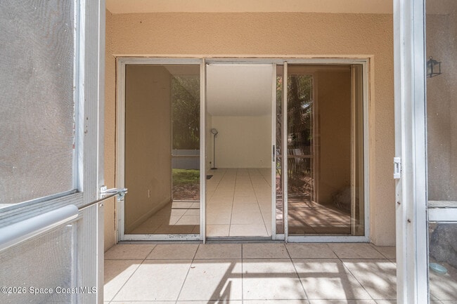 Building Photo - 1641 Sunny Brook Ln