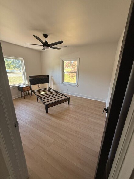 Building Photo - 2915 Reynolds Park Rd