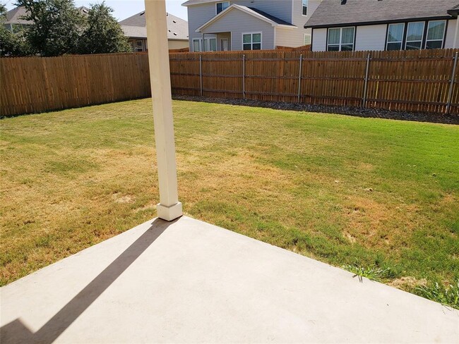 Building Photo - 2629 Bantry Rd