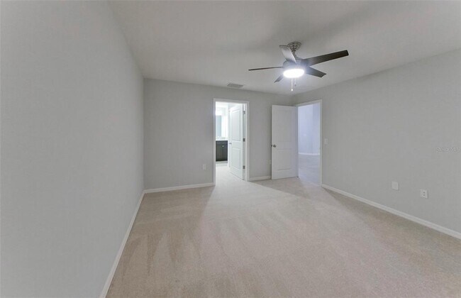 Building Photo - 227 Pennfield St