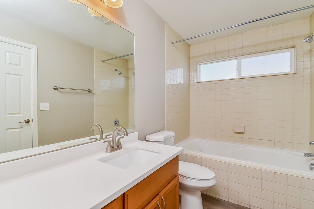 Building Photo - 9489 Portmarnock Ct