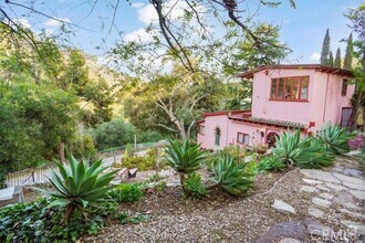 Building Photo - 353 S Topanga Canyon Blvd