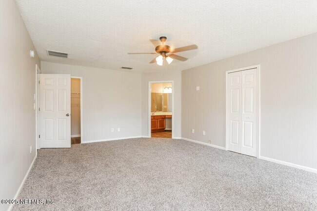 Building Photo - 2861 Taylor Hill Dr