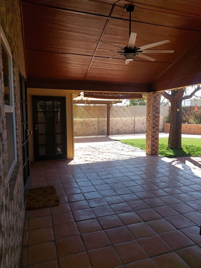 Building Photo - Beautiful Rental near Fort Bliss