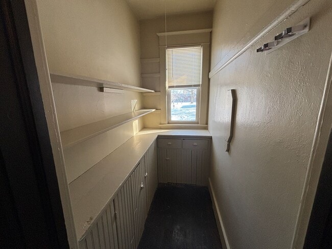 Building Photo - 3128 N 24th Pl