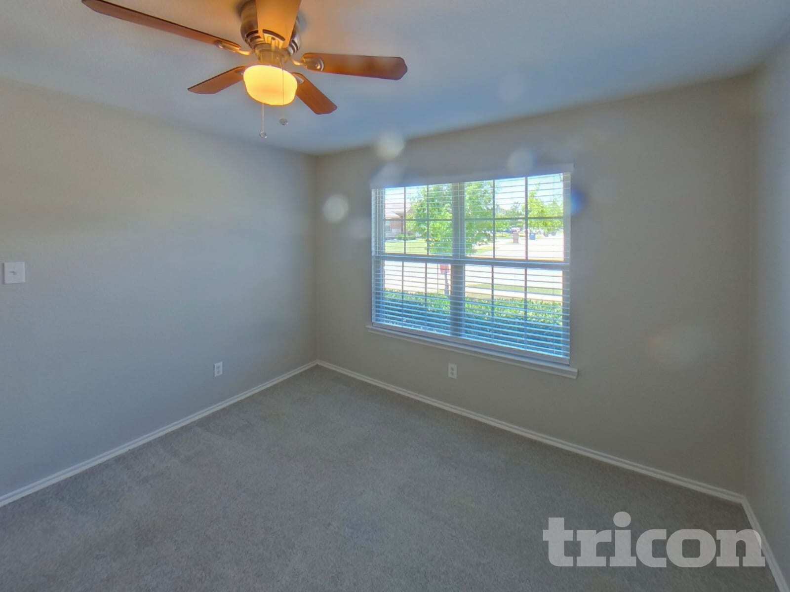 Building Photo - 1062 Churchill Dr