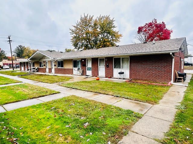 Building Photo - 290 North Ave