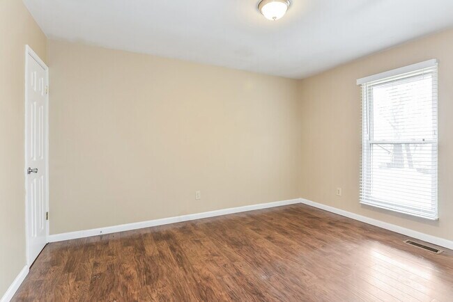 Building Photo - 6847 Champaigne Dr