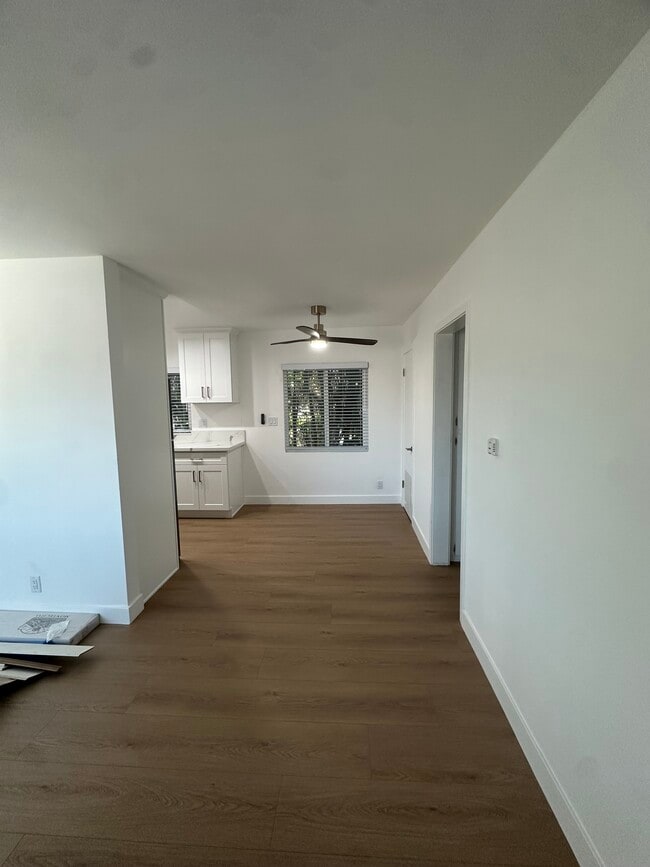 Building Photo - 710 Cory Dr