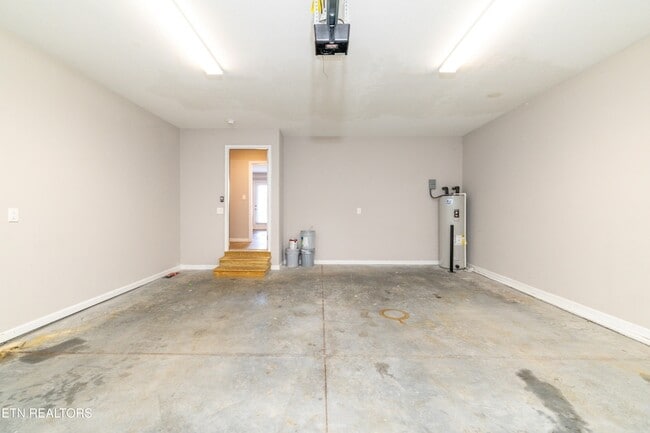 Building Photo - 5804 Rain Cloud Rd