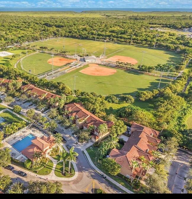 Building Photo - 21477 SW 85th Psge